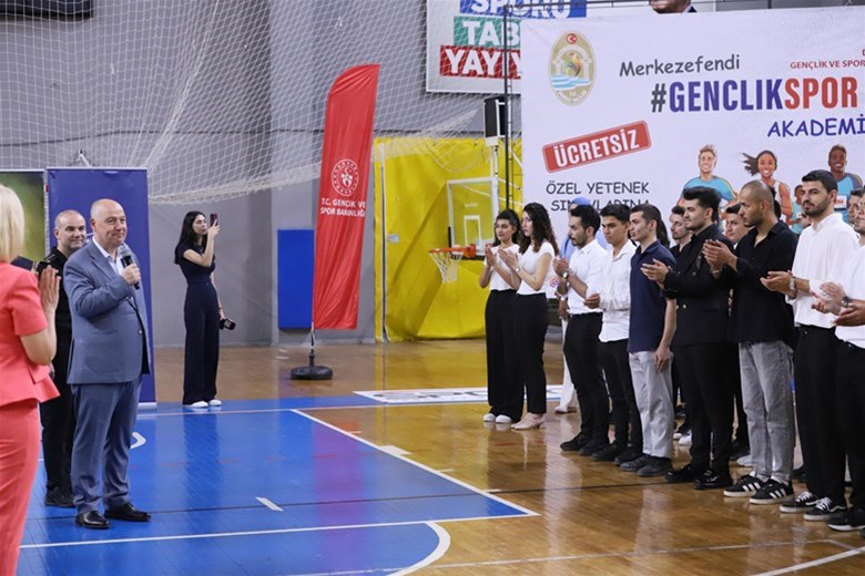 MERKEZEFENDİ GENÇLİK SPOR AKADEMİSİ KAZANDIRMAYA DEVAM EDİYOR