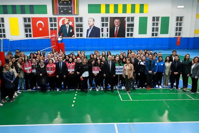 YURTLİG YURTLAR ARASI SPOR TURNUVASI  BAŞLADI